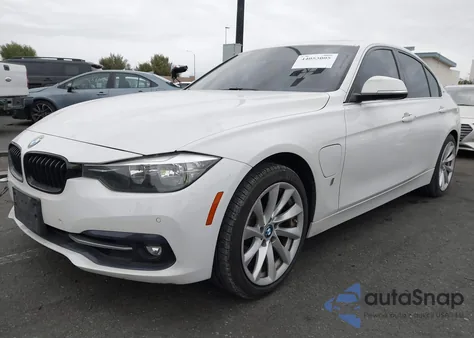 2017 BMW 330E Iperformance z USA, uszkodzony, nr VIN WBA8E1C55HK479983
